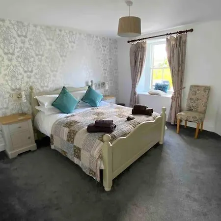 Reeth, Yorkshire, Walking & Cycling Routes * Reeth