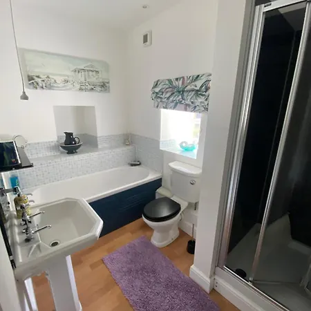 Reeth, Yorkshire, Walking & Cycling Routes *